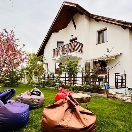 Cristina House Lägenhet Braşov Exteriör bild
